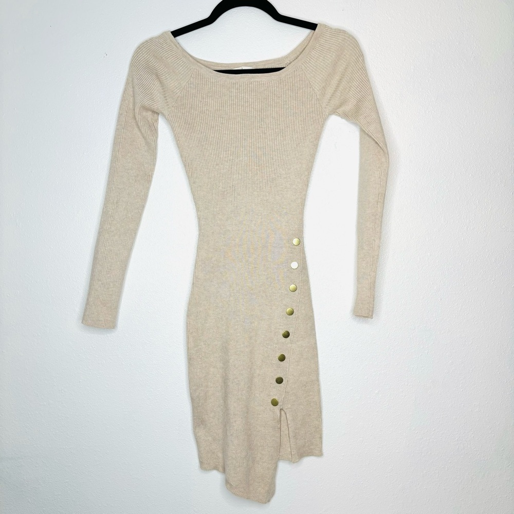 Women’s a symmetrical off the shoulder dress size medium